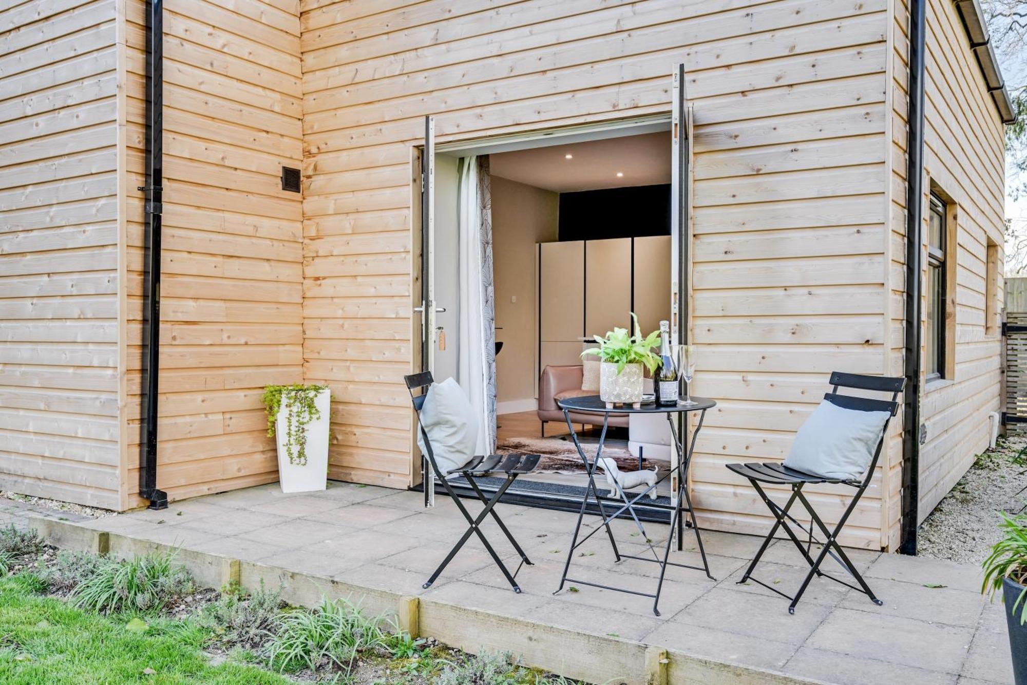 The Hideaway @ Flagham Cottage. Malmesbury Kültér fotó